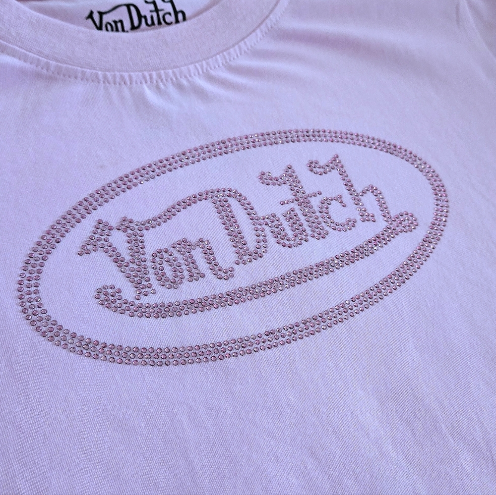 Von Dutch Pink🩷 Baby Tee👕 with Rhinestones💎 - NWT - Picture 4 of 12